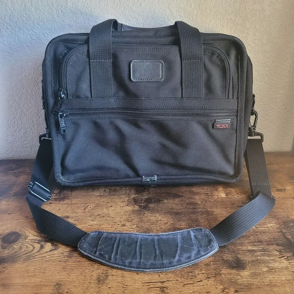 Tumi Ballistic Black Nylon Computer Laptop Briefcase 26111D4 14” x 10” x 3”